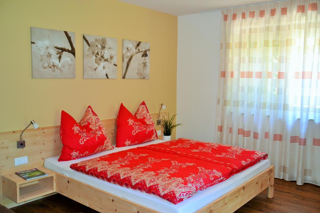 Residence Schnatzhof Silandro Εξωτερικό φωτογραφία